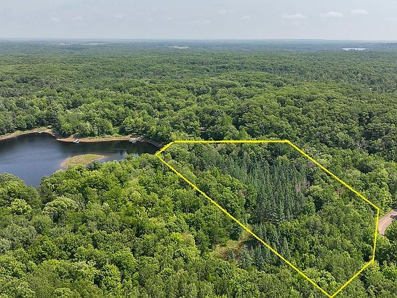 2nd image of N4054 Deep Lake Road