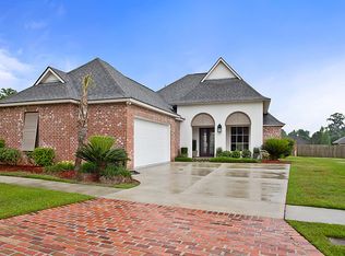 17632 Greens Ct, Baton Rouge, LA 70810