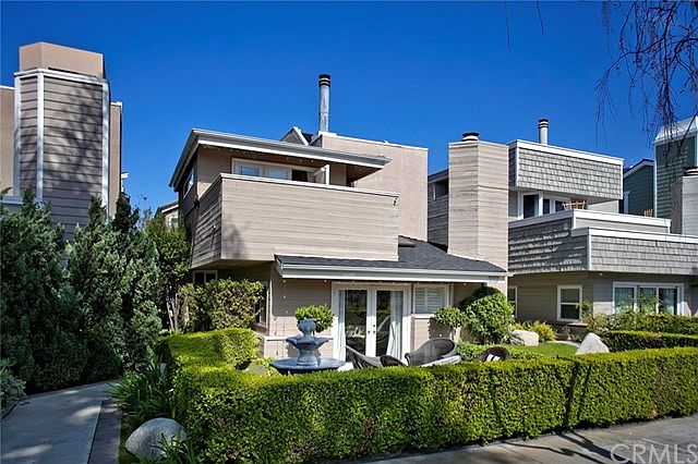 1st image of 507 Narcissus Ave