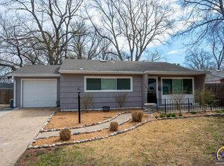 2324 SW Jewell Ave, Topeka, KS 66611