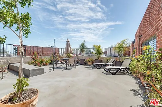 11750 W Sunset Blvd #114 — Photo 11