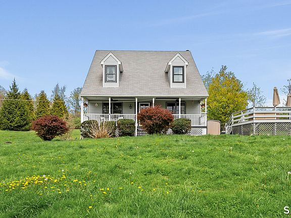 2nd image of 373 Chestnut Land Road
