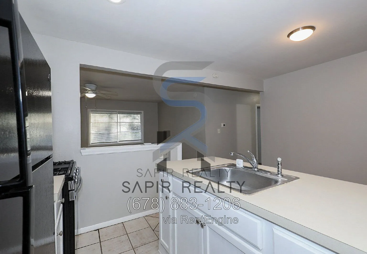 3 bed, 1.5 bath, 1100 sqft, $1,600 — Photo 4