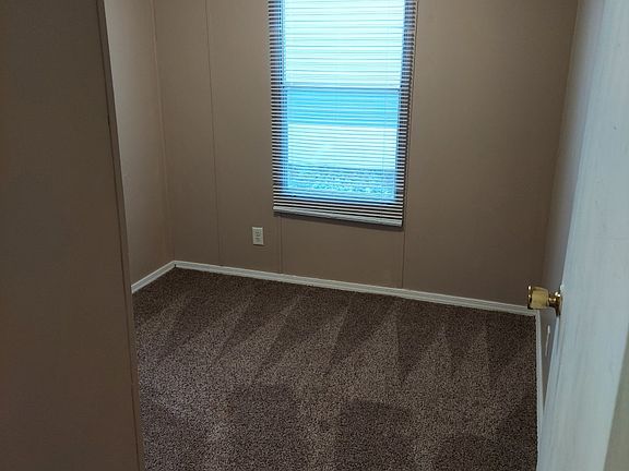 2nd image of 22 Williamson