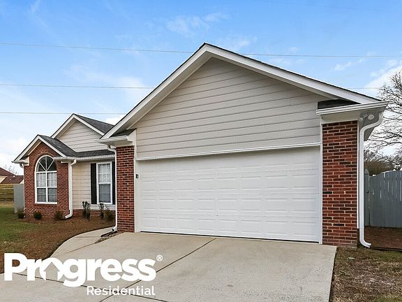 4th image of 4102 Woodcreek Ct