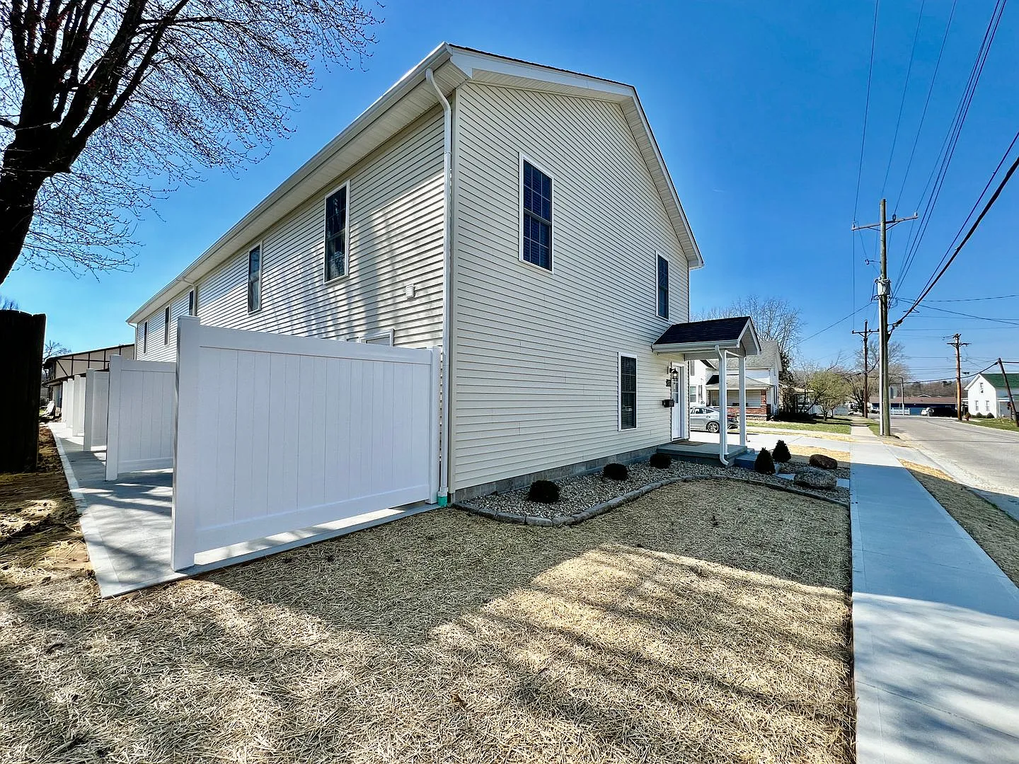 Pearl of a new construction home Batesville, IN — Photo 2