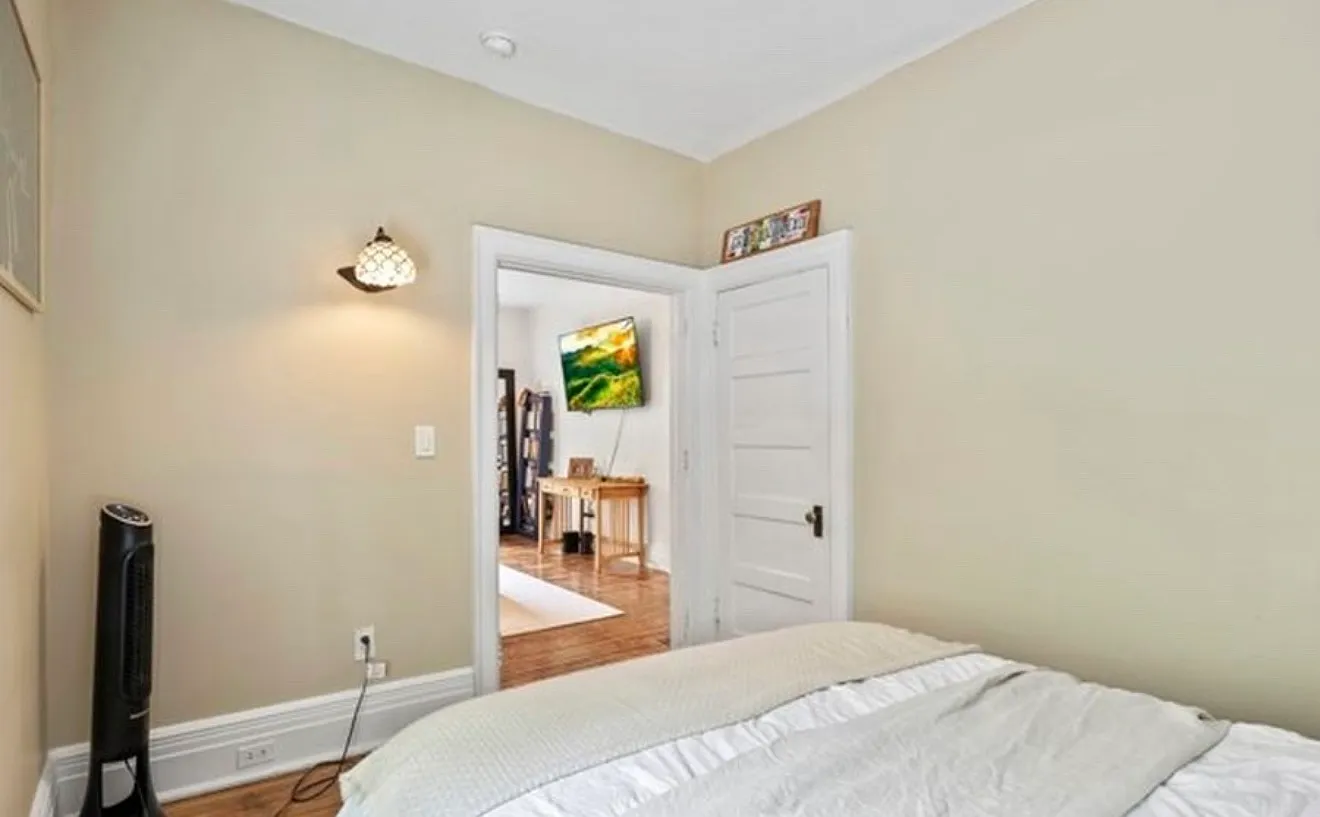 1 bed, 708 sqft, $1,300 — Photo 4