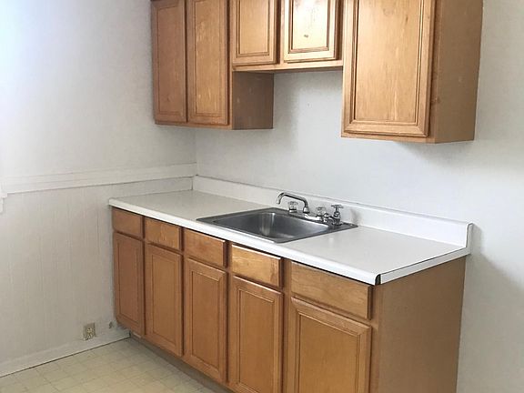 2nd image of 266 Carl St #A
