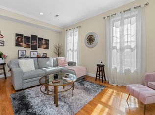 39 High St APT 3, Boston, MA 02110