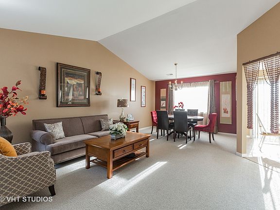 2nd image of 1440 Meadowsedge Ln #1440