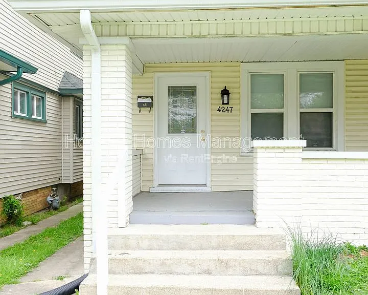 4245 N College Ave #4247 — Photo 1