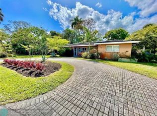240 NW 33rd St, Oakland Park, FL 33309