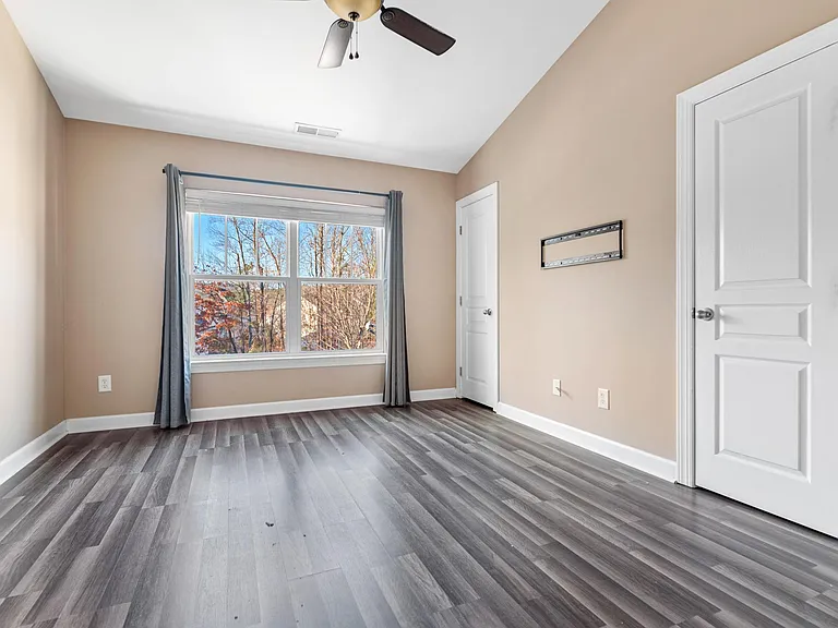 8007 Goldenrain Way — Photo 11