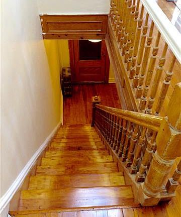 Well Maintained Hallway