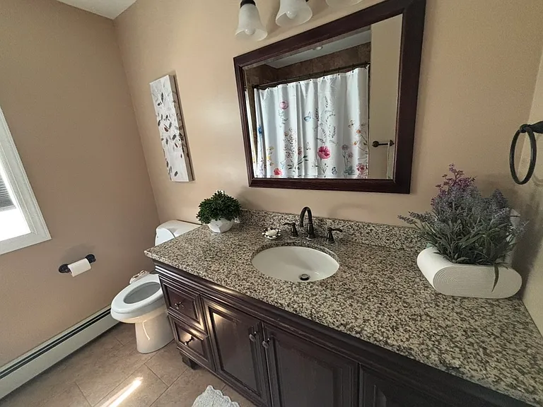 525 Ramapo Ave — Photo 17