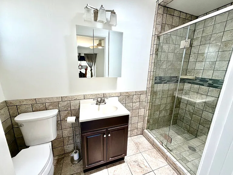 3112 S La Salle Ave — Photo 10