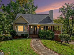 481 Don Cir SW, Kennesaw, GA 30064
