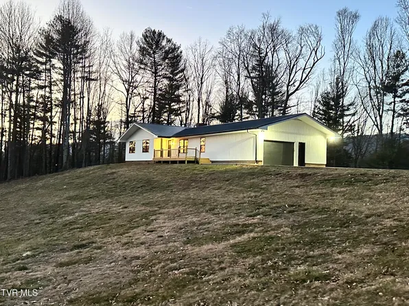 256 William Hawkins Ln, Mountain City, TN 37683