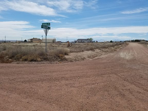 5th image of 1654 N Amache Dr