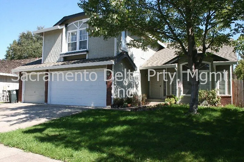 5757 Laguna Quail Way photo 1