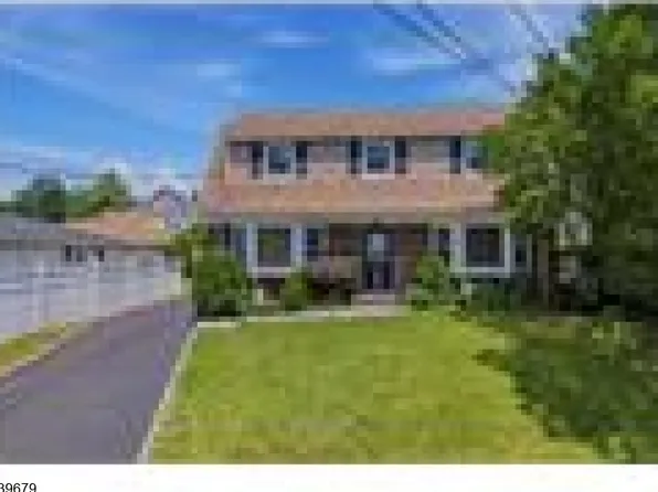85 Stewart Ave, Kearny Town, NJ 07032