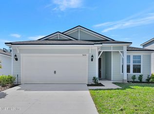 3604 Americana Dr, Green Cove Springs, FL 32043