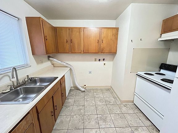 4th image of 801-807 E Trotwood Blvd #803