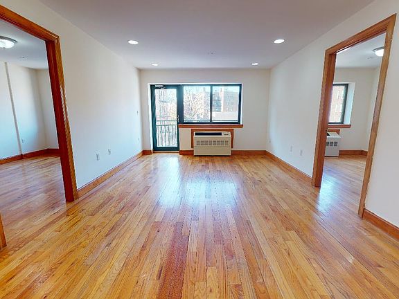 3rd image of 84-14 143rd St #Penthouse 2