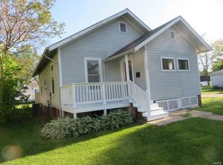 520 W Fairground Ave, Hillsboro, IL 62049