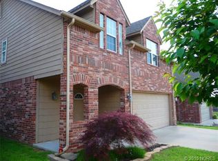 302 W 113th Pl S, Jenks, OK 74037