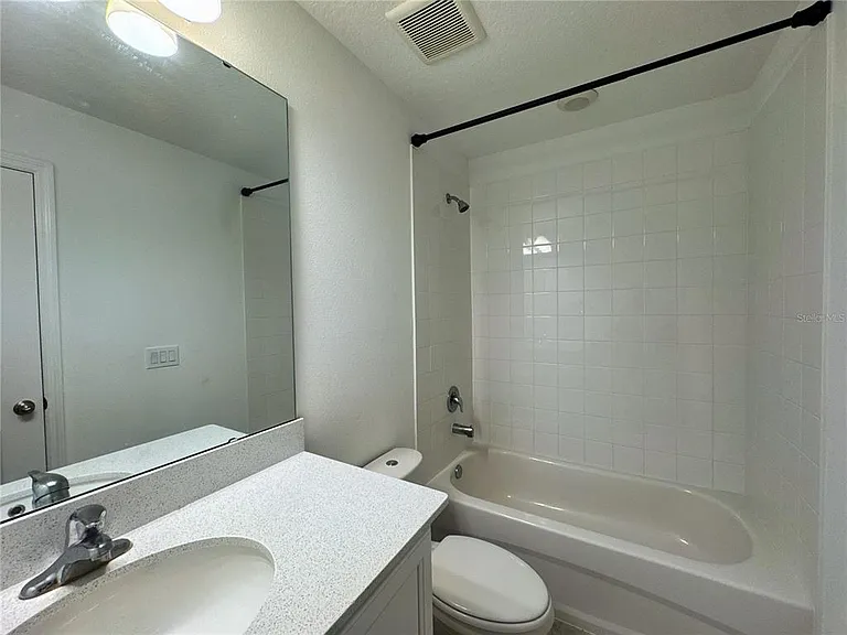 2962 Voyager Ave — Photo 19