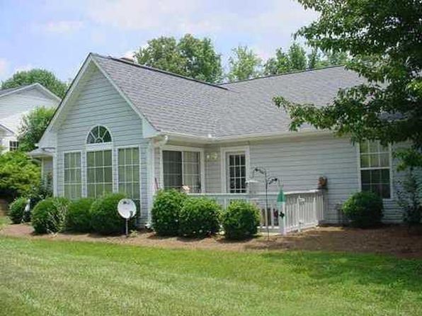 3907 Westridge Meadow Cir, Clemmons, NC 27012 – 2-bedroom rental in Clemmons