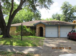 8418 Sterlingshire St, Houston, TX 77078