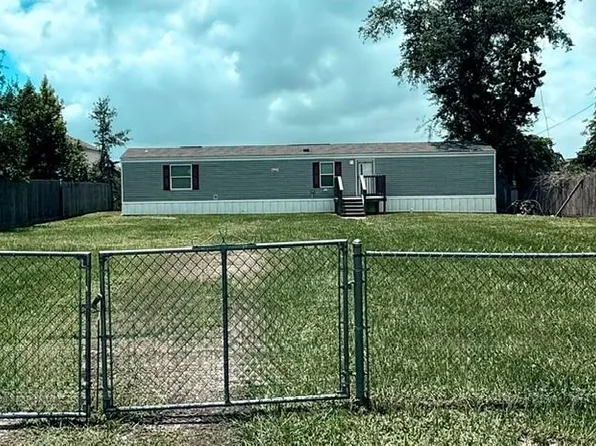 18771 Forest Lane Cir, New Caney, TX 77357