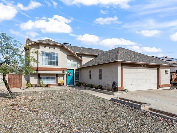 3rd image of 7401 S Camino De La Tierra