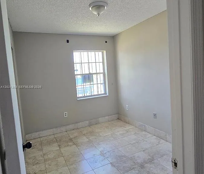 2705 NW 204th Ln — Photo 5