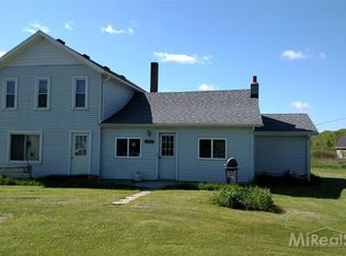 9183 Metcalf Rd, Avoca, MI 48006