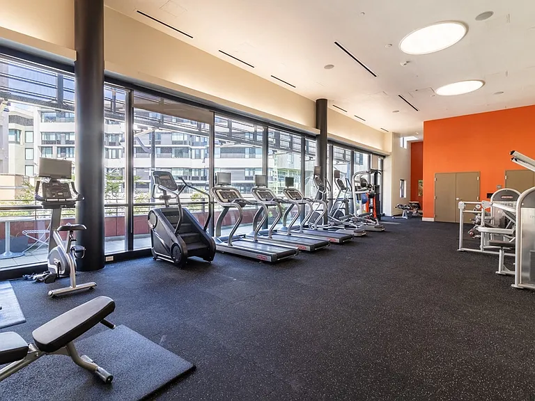 Venue Apartments — Photo 41