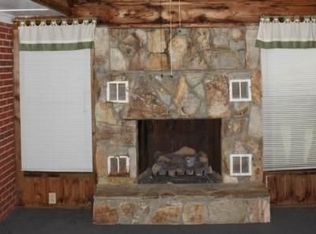 947 Red Hollow Rd, Martin, GA 30557