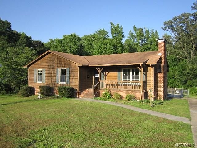1st image of 211 E York Dr
