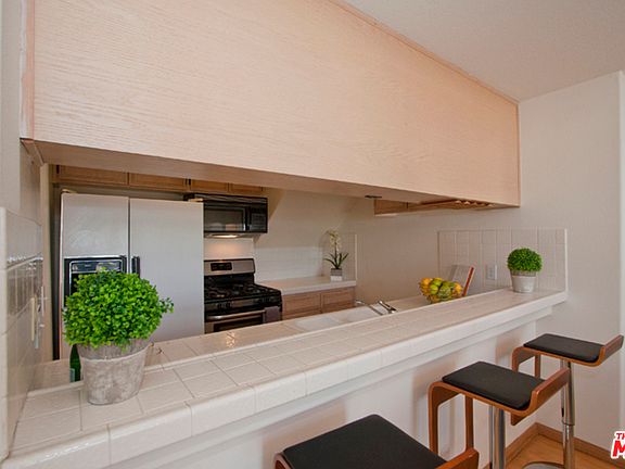 4th image of 11044 Acama St Unit 308