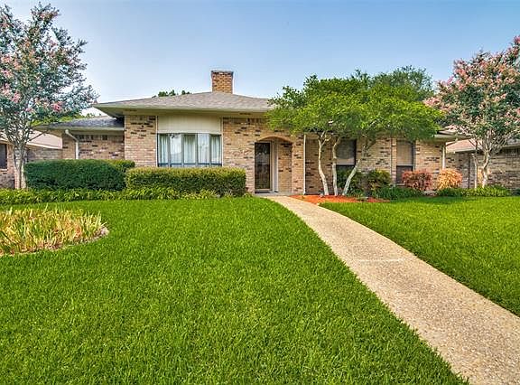 2nd image of 435 Dinalynn Dr