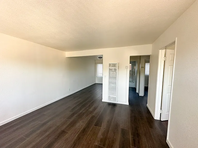 1468 S Palomares St #21 — Photo 2