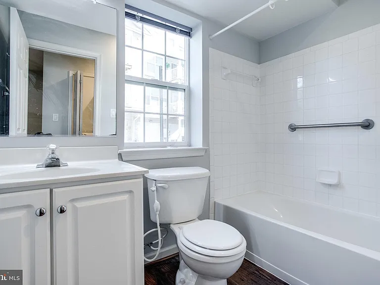 12975 Pinnacle Dr #1 — Photo 31