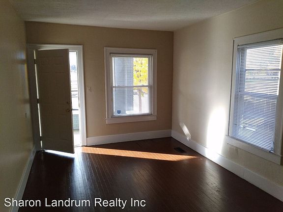 3rd image of 943 Central Ave APT 2