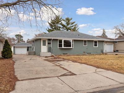 820 21st Ave N, South Saint Paul, MN, 55075