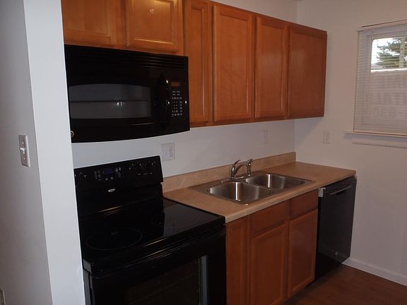2nd image of 444 Kemper Dr