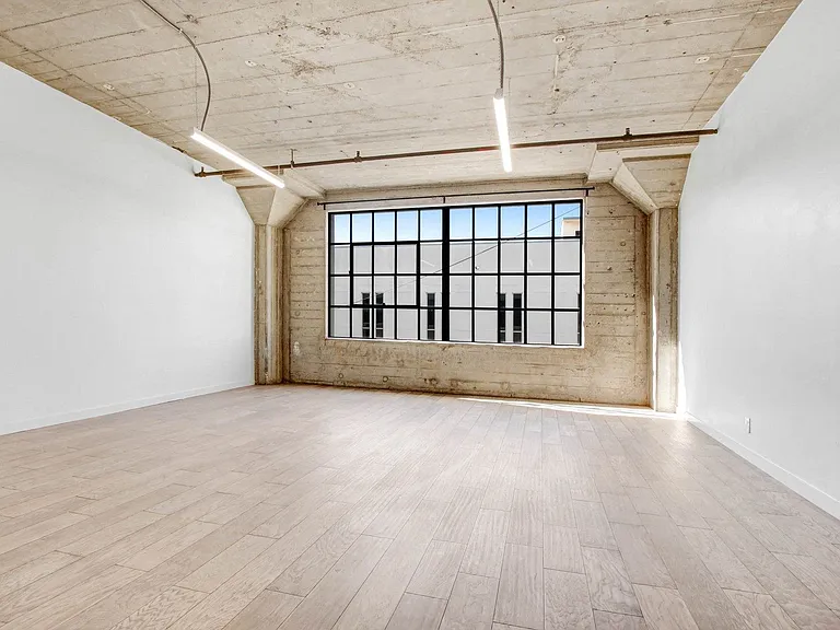 RiverFront live - Work Lofts — Photo 118