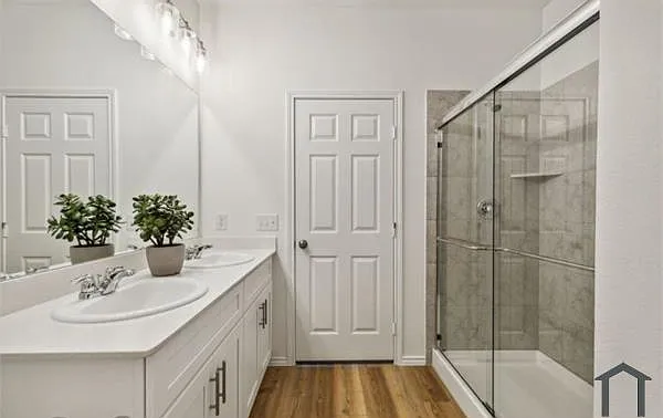 15908 Dauntless Cove Dr — Photo 11