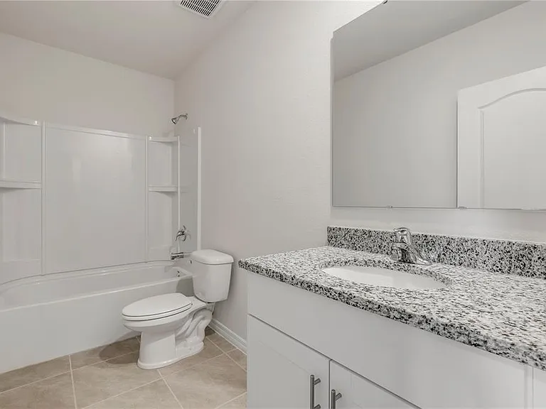 2725 Silver Canoe Dr — Photo 22